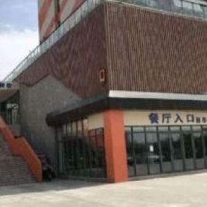 政府自建产业园，园区外观高端，园内环境优美，价格美丽，优惠多
